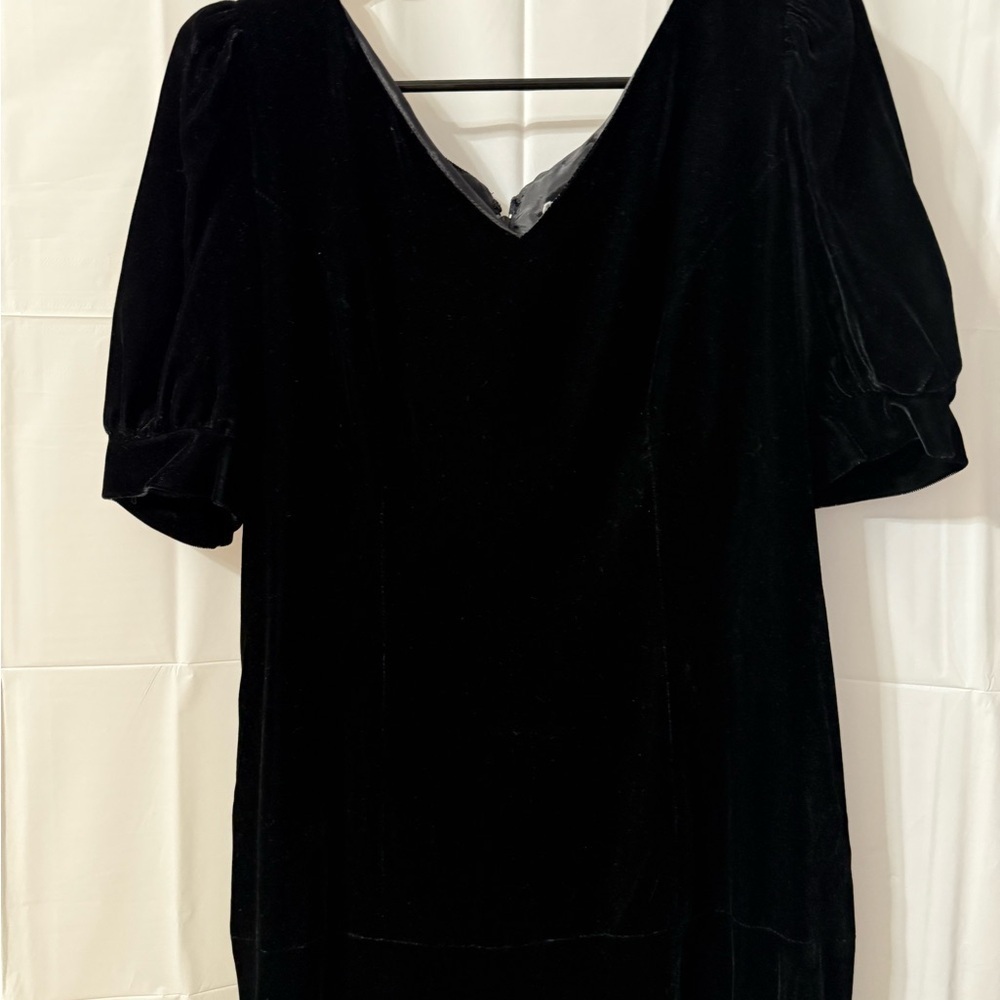 Vintage Lanz 1980 Black Velvet Dress - Picture 2 of 8